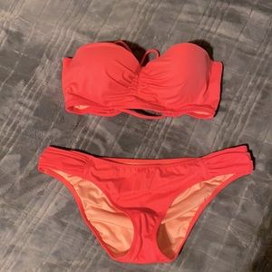 Victoria’s Secret Bikini 👙